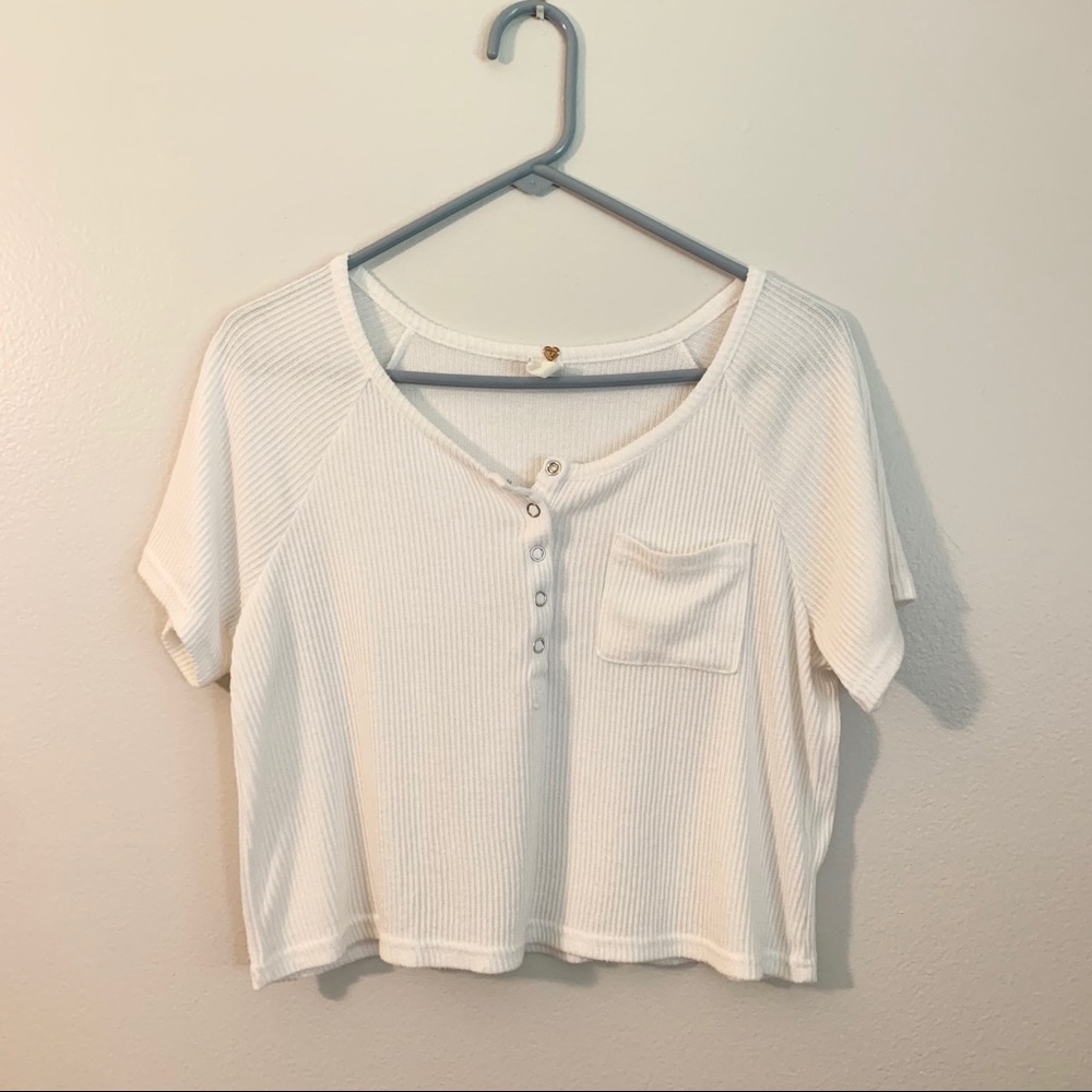 Comfy white tee